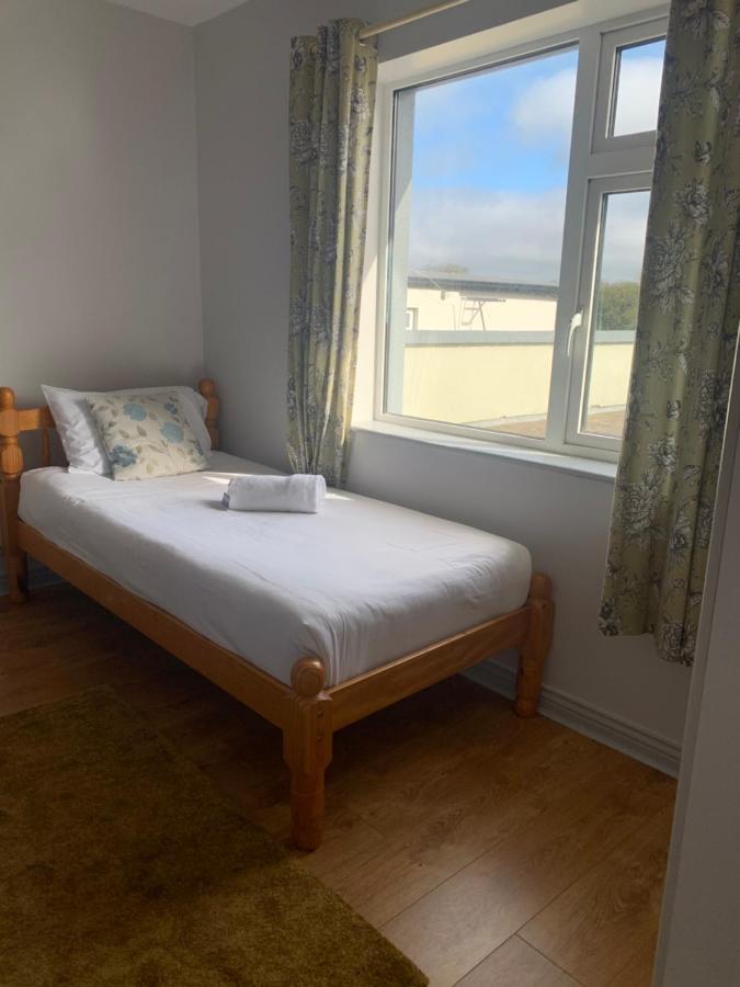 Apartamento Newcastle Townhouse Galway Exterior foto