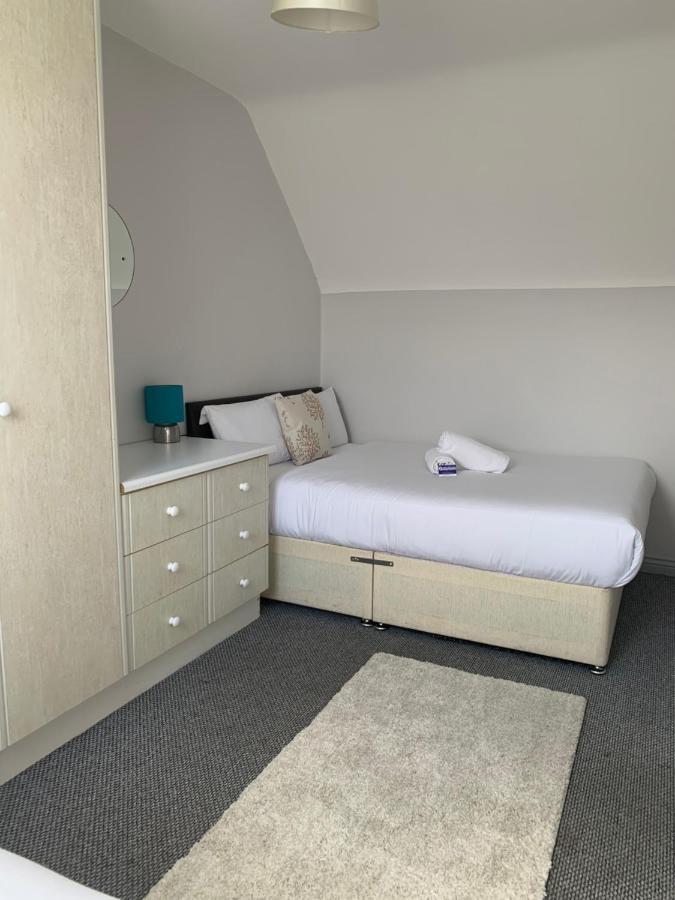 Apartamento Newcastle Townhouse Galway Exterior foto